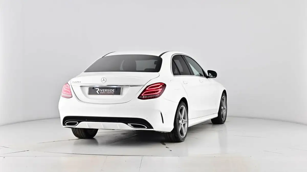 2016-mercedes-benz-c-class-21d-c220d-amg-line-170ps-ss-saloon-4d-auto-big-70
