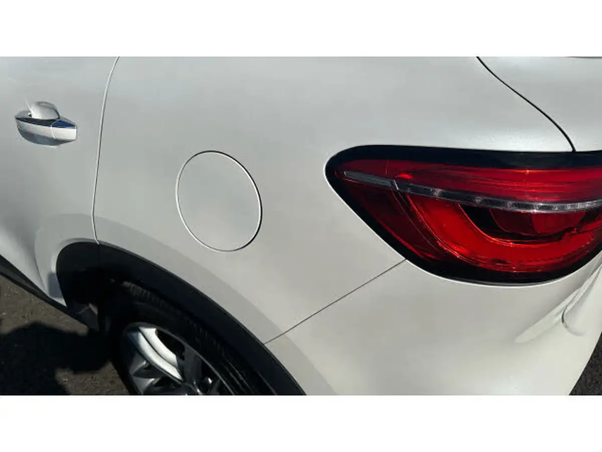 2022-mg-hs-15t-gdi-exclusive-258ps-plug-in-hybrid-auto-big-24