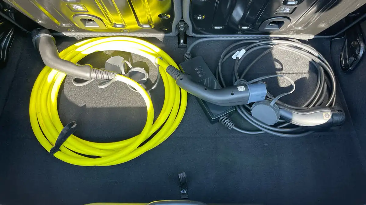 2021-fiat-500-e-passion-big-21