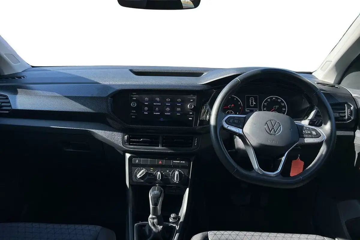 2021-volkswagen-t-cross-10-tsi-se-110ps-dsg-big-39