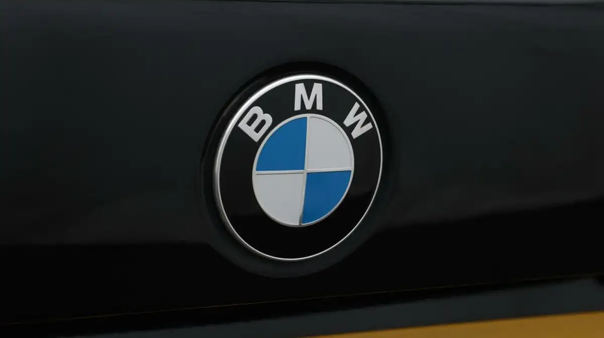 2022-bmw-1-series-15td-116d-sport-dct-big-20