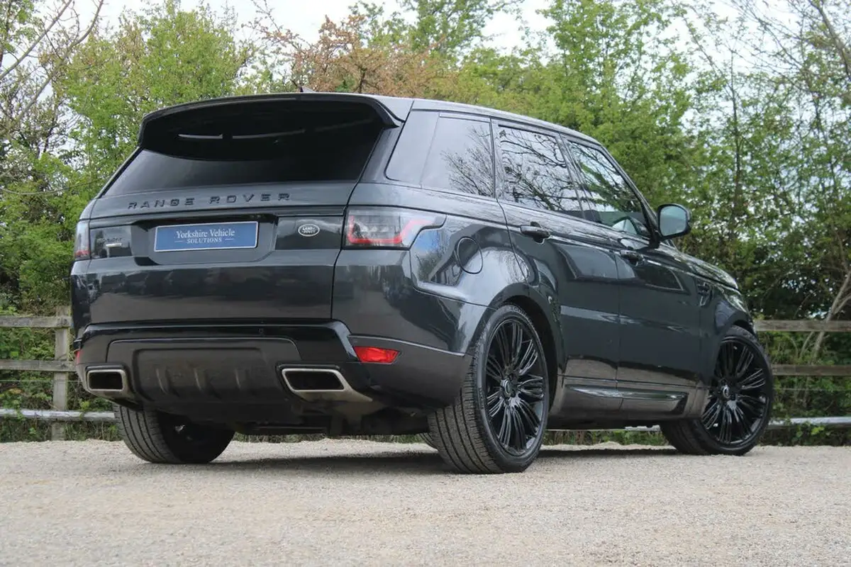 2018-land-rover-range-rover-sport-30-v6-hse-dynamic-big-18