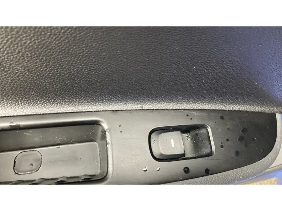 2019-hyundai-i10-10-play-big-16