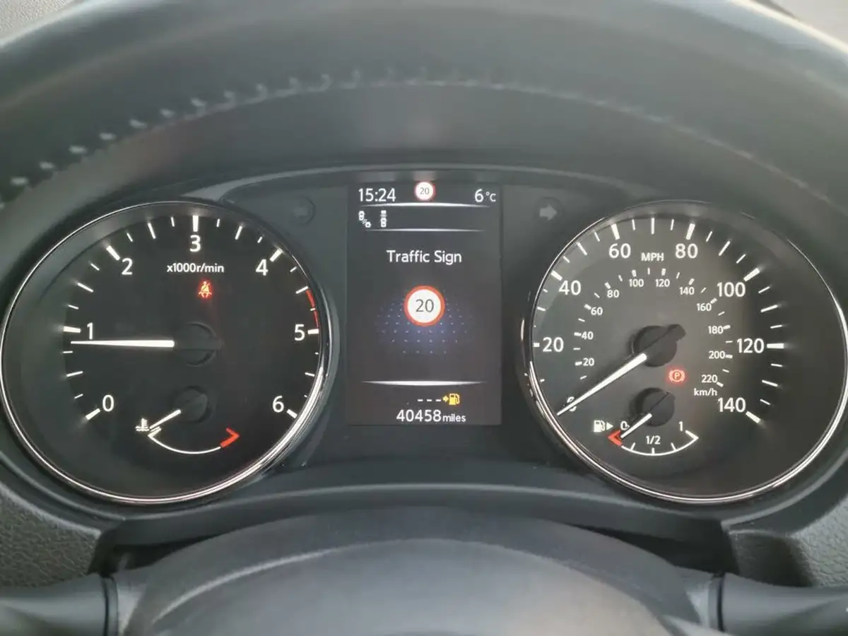 2020-nissan-x-trail-17dci-tekna-5-seat-big-26
