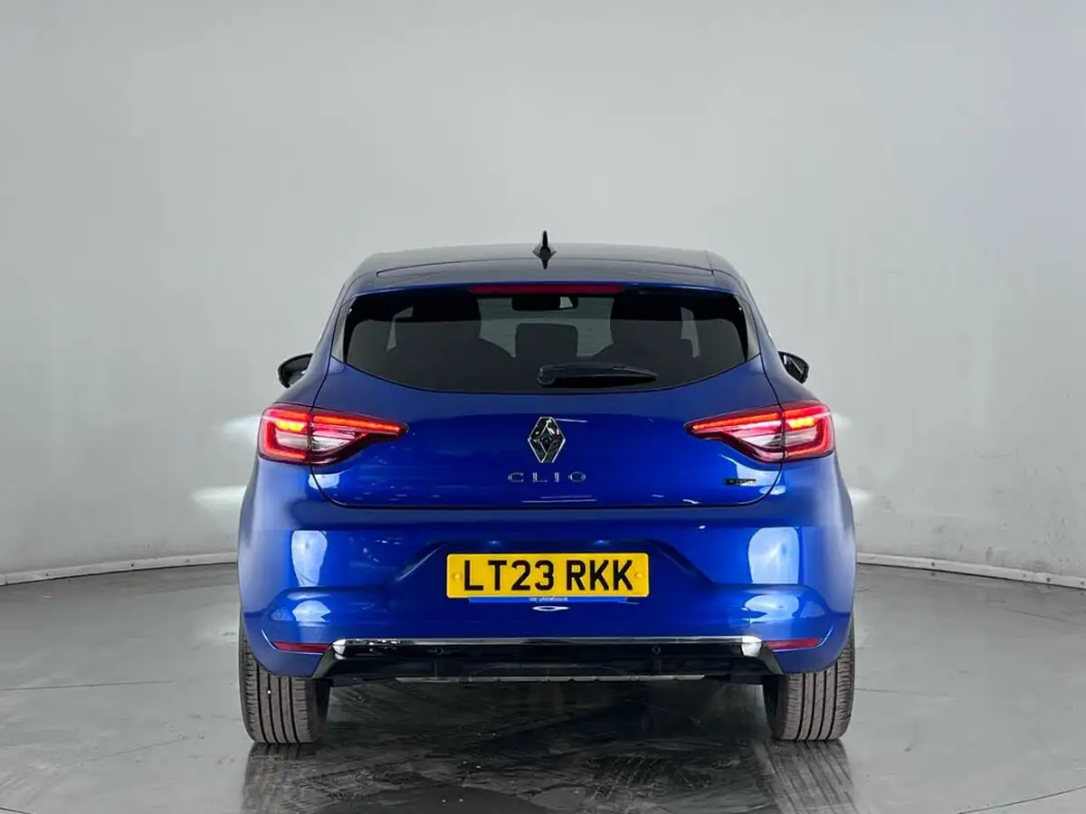 2023-renault-clio-16-techno-big-4
