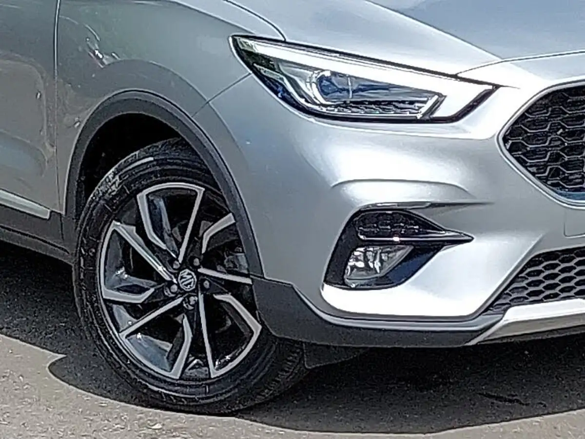 2023-mg-zs-suv-15-vti-tech-exclusive-big-8