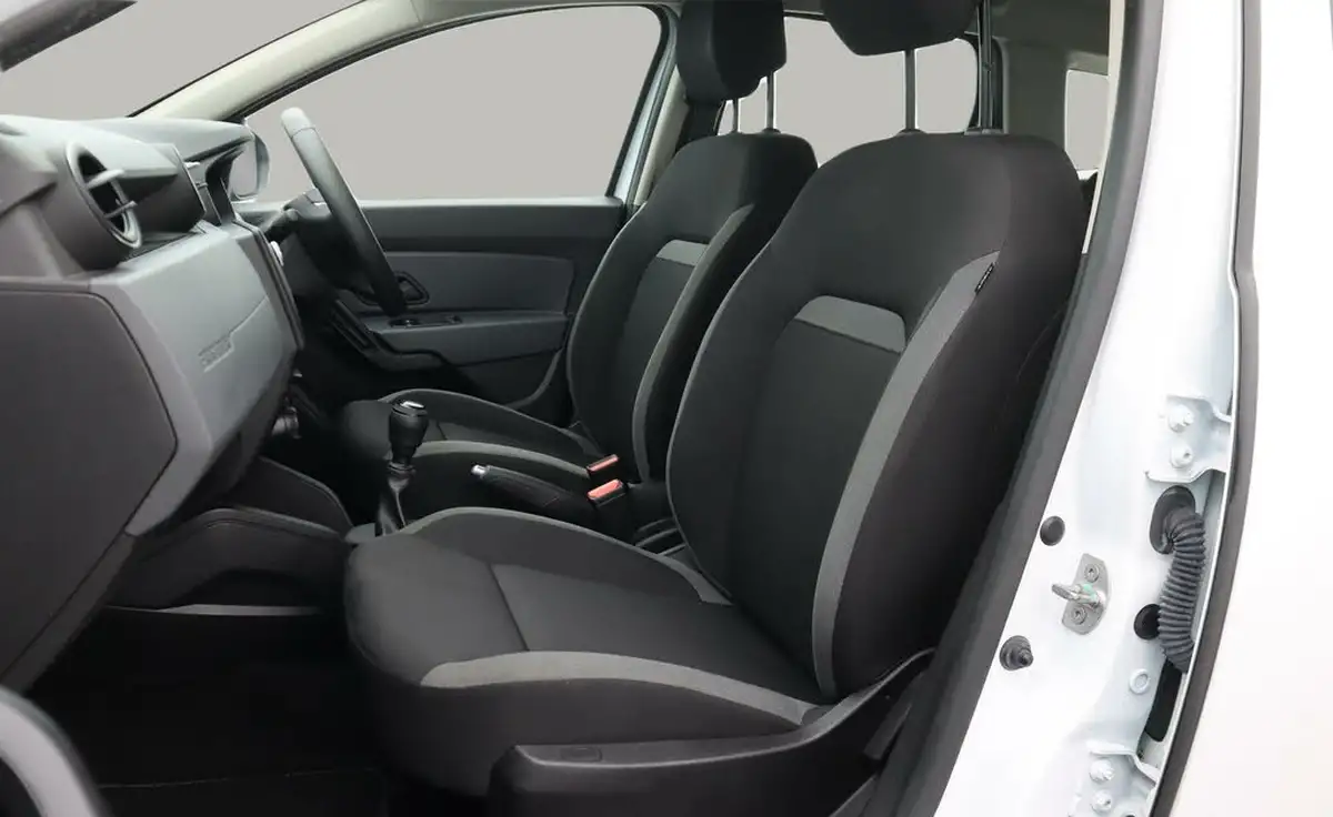 2019-dacia-duster-16-sce-essential-big-13