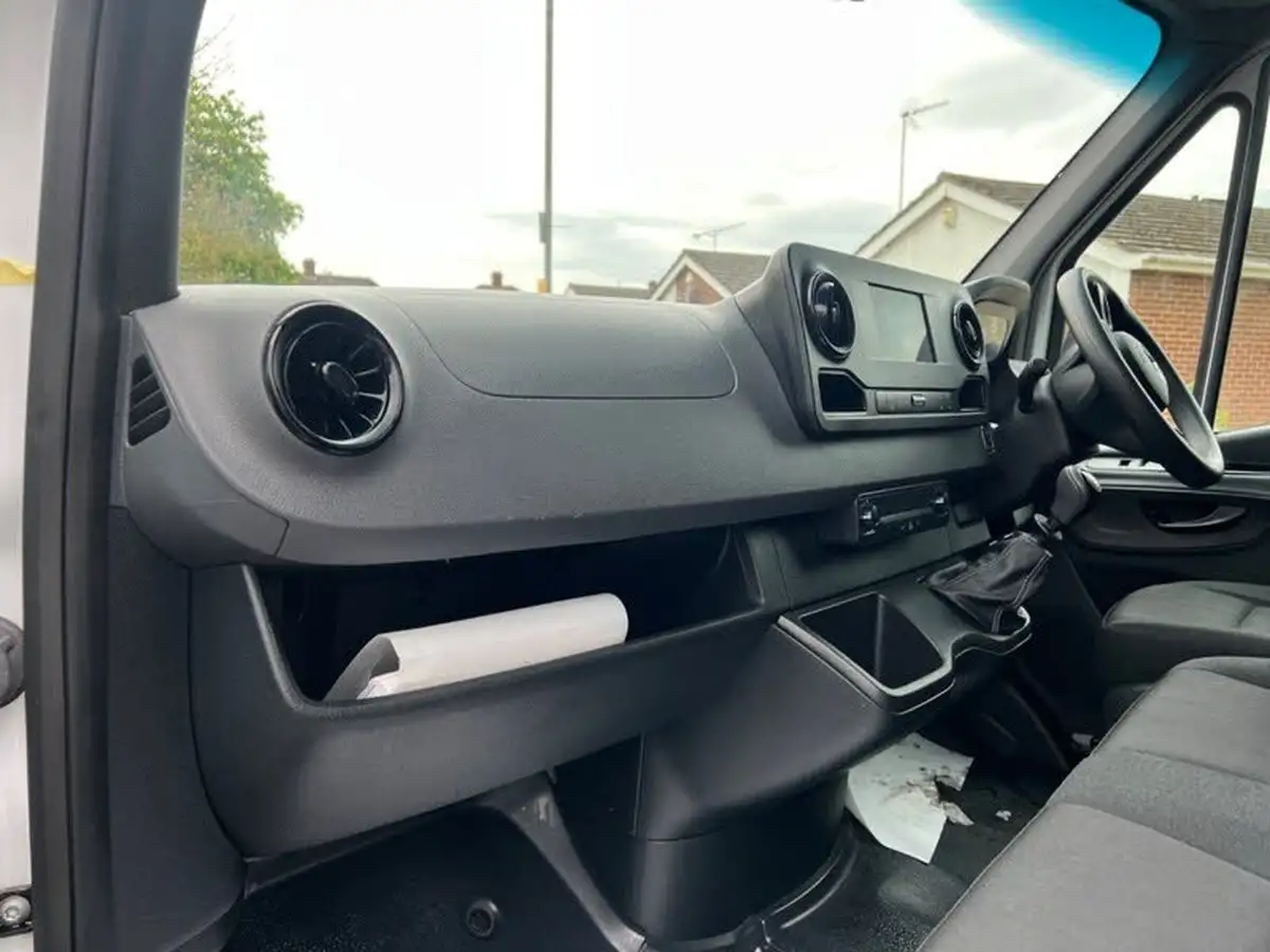 2021-mercedes-benz-sprinter-20cdi-315-l1h1-progressive-150pseu6dt-panel-rwd-eco-gear-360-big-1
