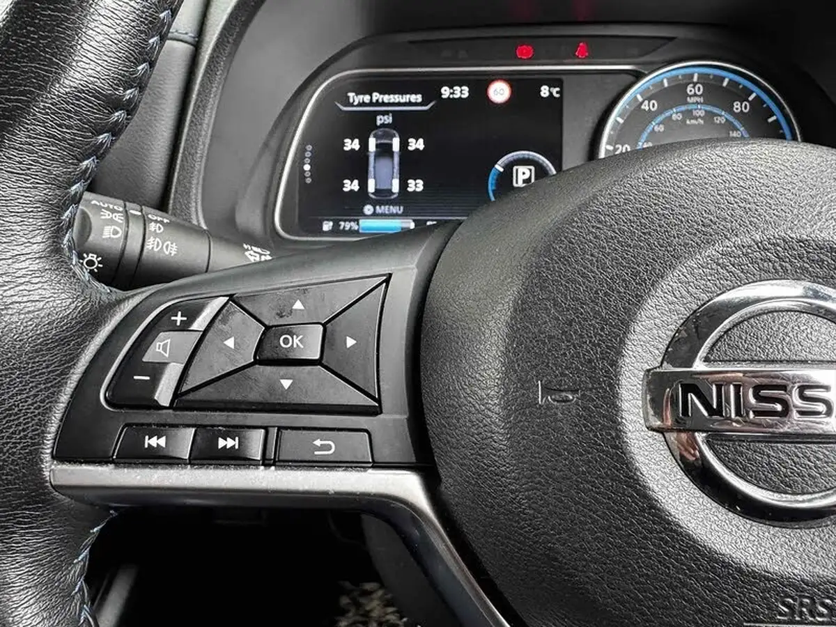 2021-nissan-leaf-e-n-connecta-big-37