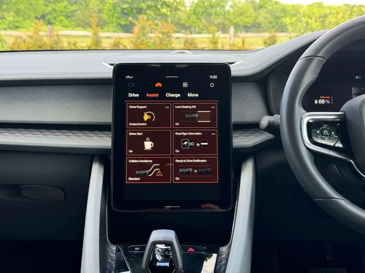 2021-polestar-polestar-2-e-ps2-165kw-standard-single-big-25