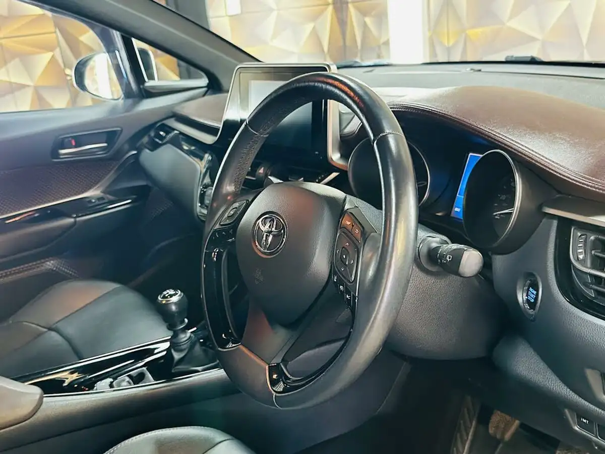 2019-toyota-c-hr-12-excel-big-19
