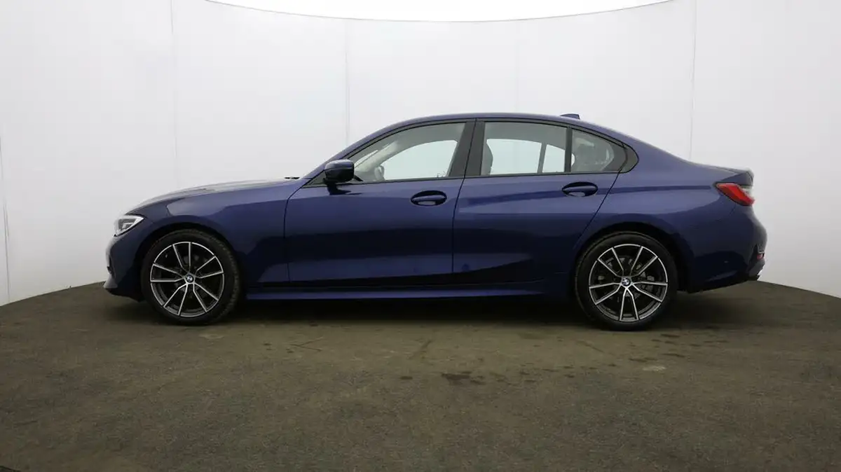 2019-bmw-3-series-20td-320d-sport-188bhp-saloon-4d-auto-big-59