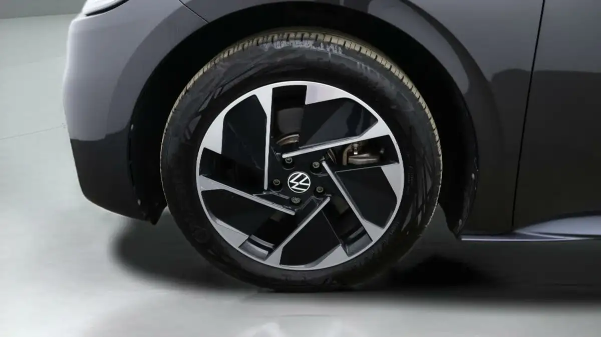2021-volkswagen-id3-e-tech-big-28