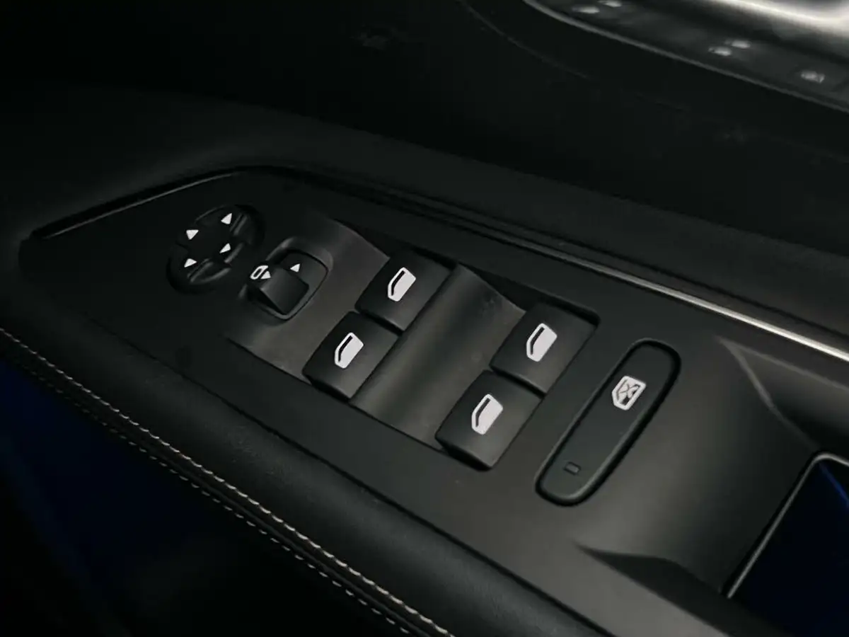 2019-peugeot-3008-suv-12-puretech-gt-line-eat8-big-20