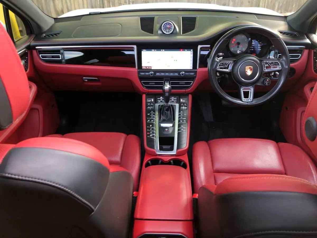 2019-porsche-macan-30-v6-s-big-9
