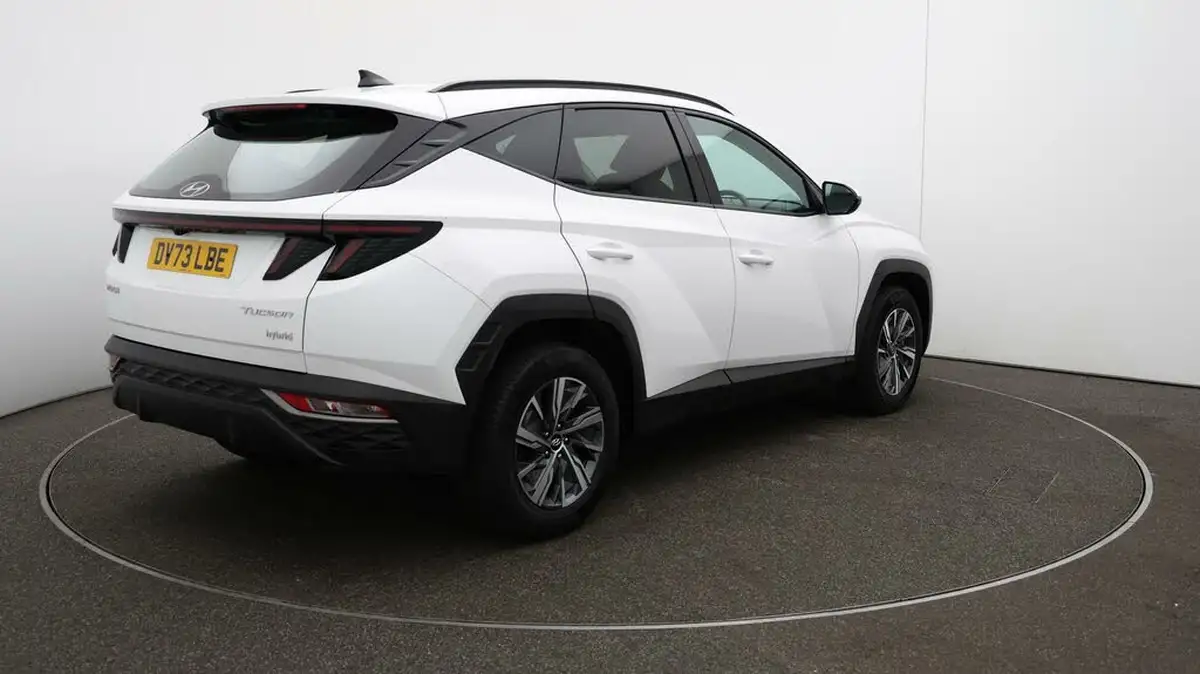 2023-hyundai-tucson-16-t-gdi-se-connect-230ps-hybrid-auto-big-7