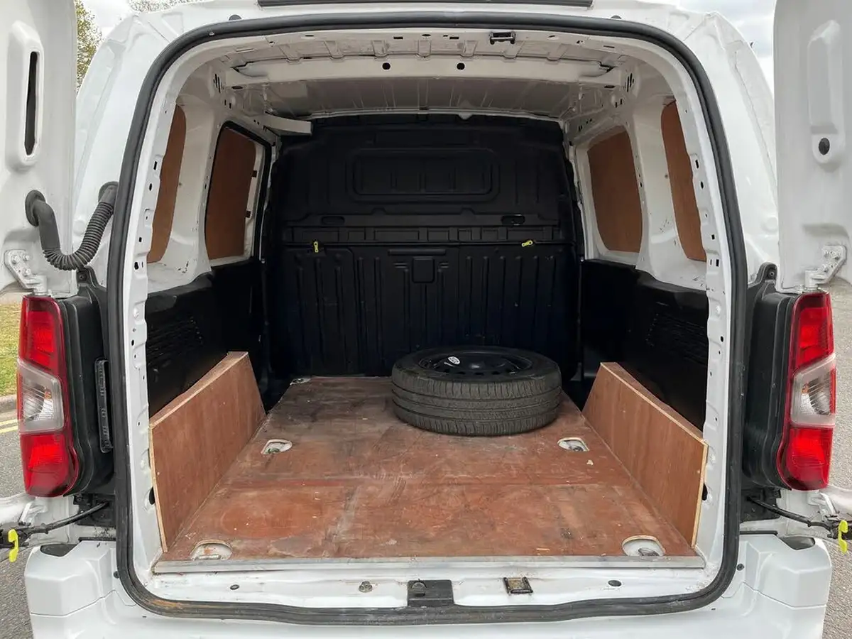2021-citroen-berlingo-15bluehdi-1000-driver-100pseu6dt-e-ss-big-9