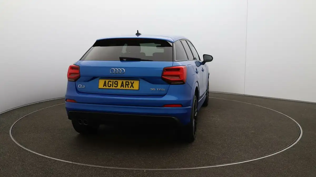 2019-audi-q2-15-35-tfsi-black-edition-cod-big-49