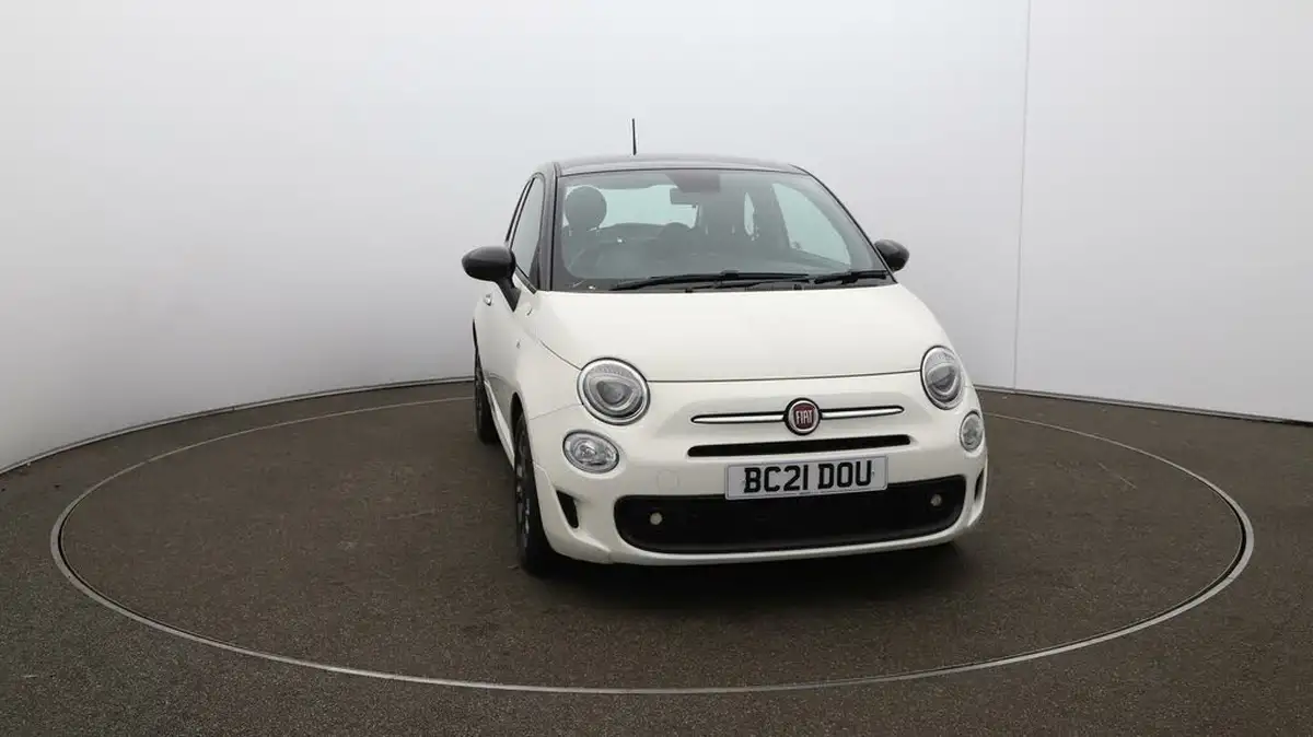 2021-fiat-500-10-hey-google-big-31