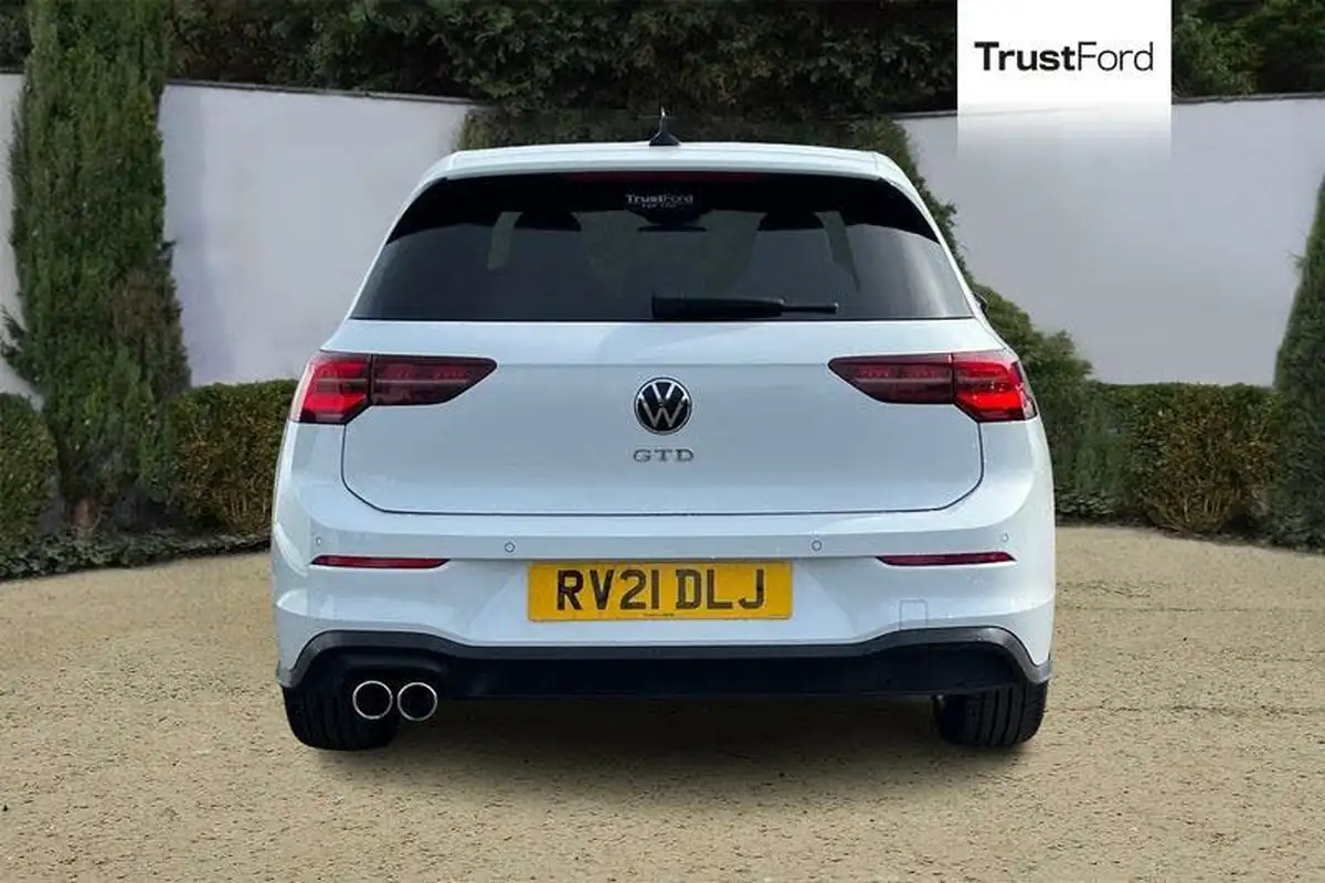 2021-volkswagen-golf-20tdi-gtd-big-6