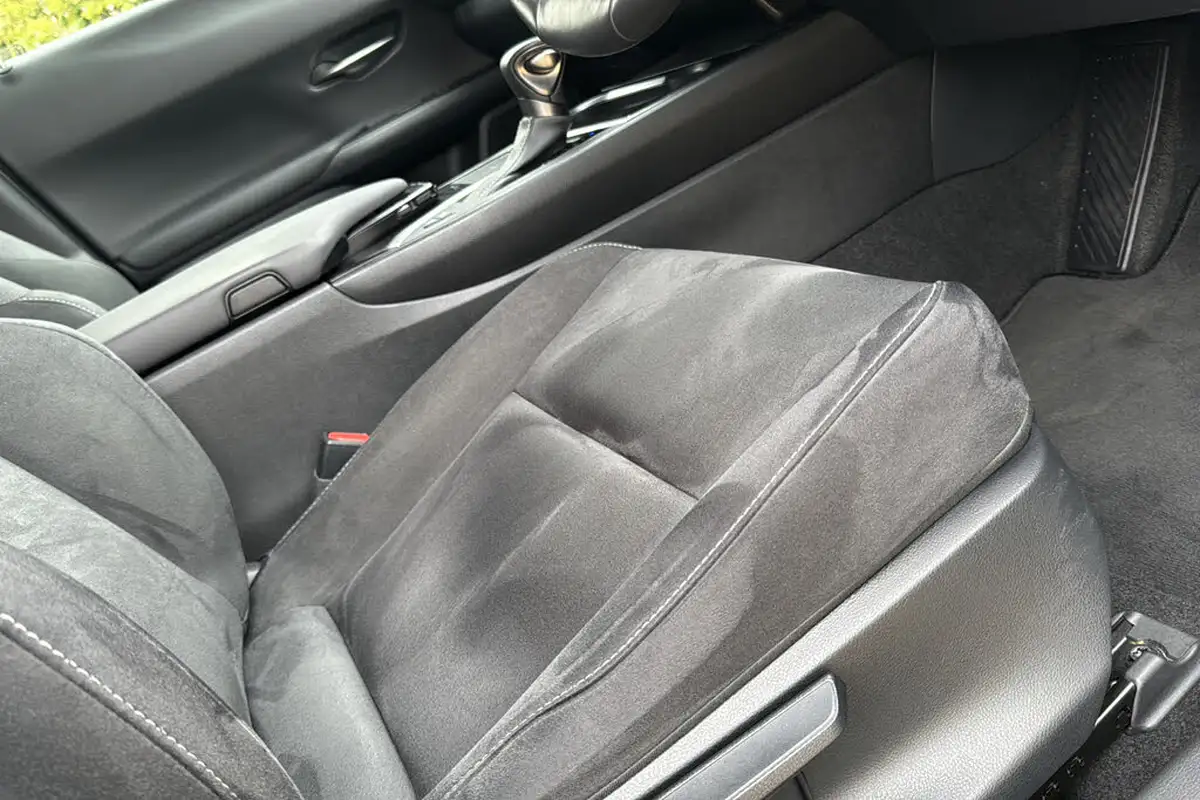 2020-lexus-ux-250h-20-ux-premium-pack-with-navigation-big-33