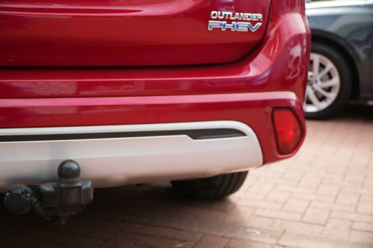 2021-mitsubishi-outlander-24-dynamic-phev-big-67