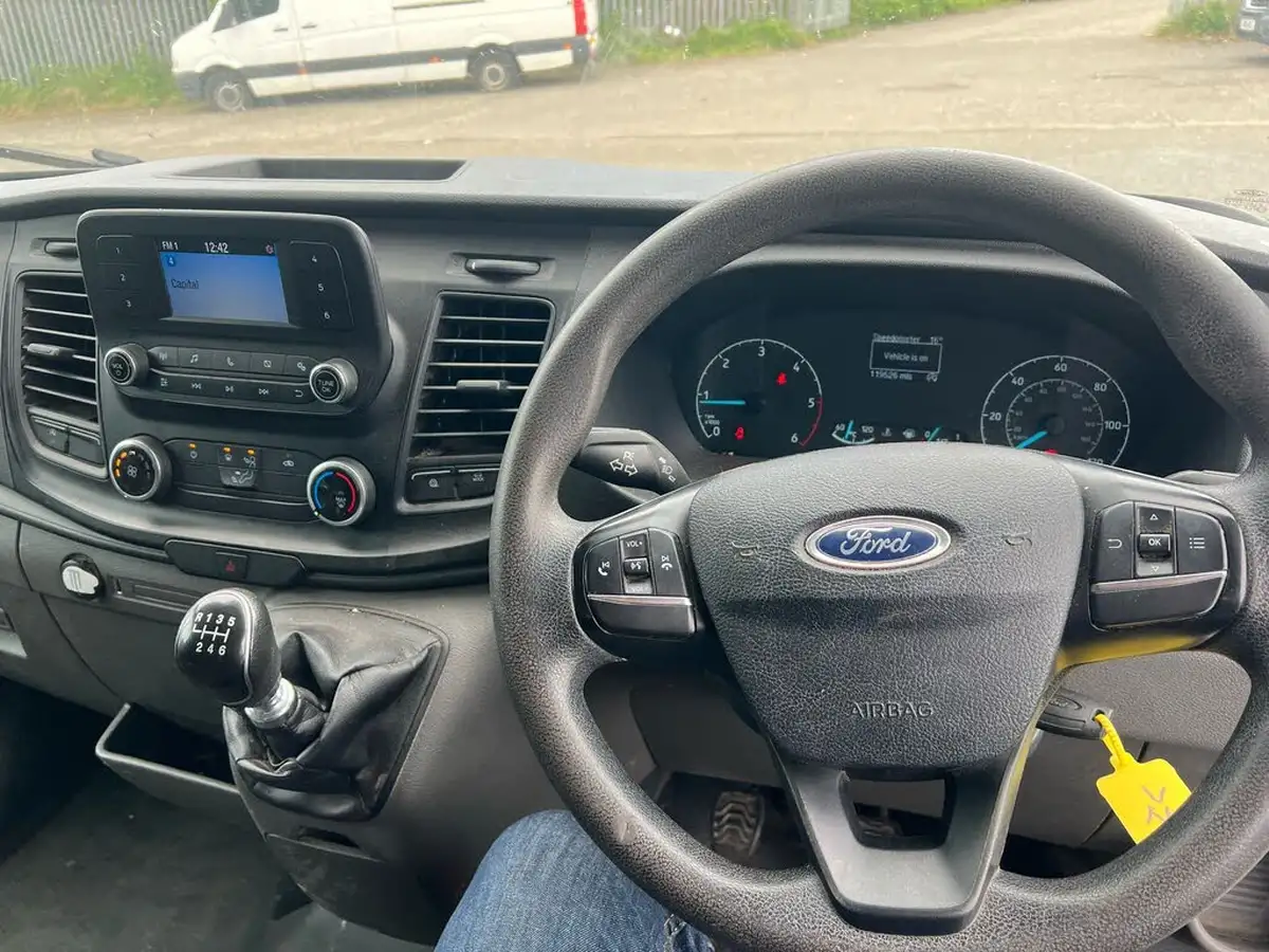 2021-ford-transit-20tdci-350-l3h2-leader-130pseu6dt-panel-van-big-7