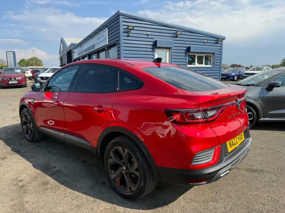 2022-renault-arkana-16-rs-line-big-11