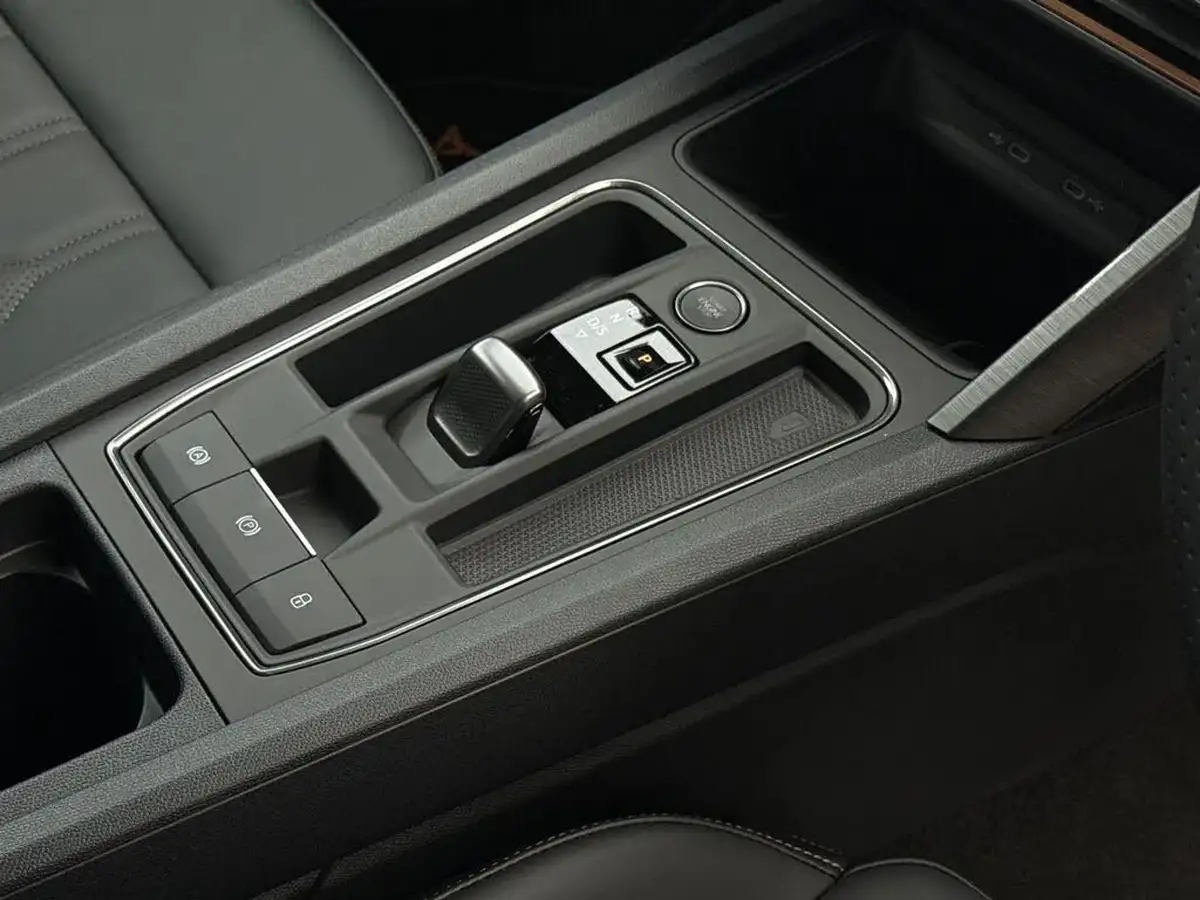 2024-cupra-formentor-15-tsi-v2-dsg-big-19