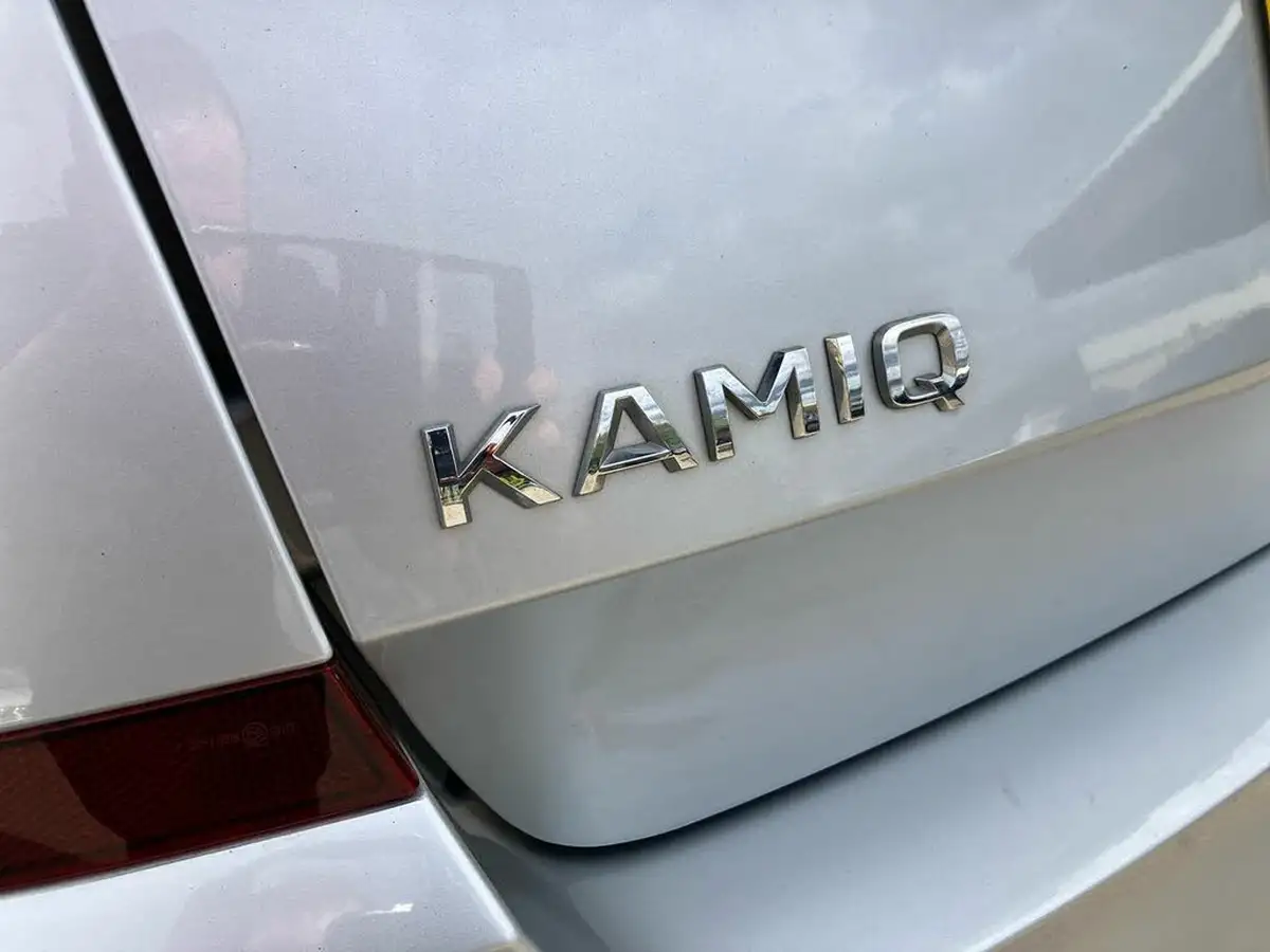 2023-skoda-kamiq-10-tsi-se-109ps-big-38