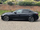 2022-alfa-romeo-giulia-20-veloce-small-4