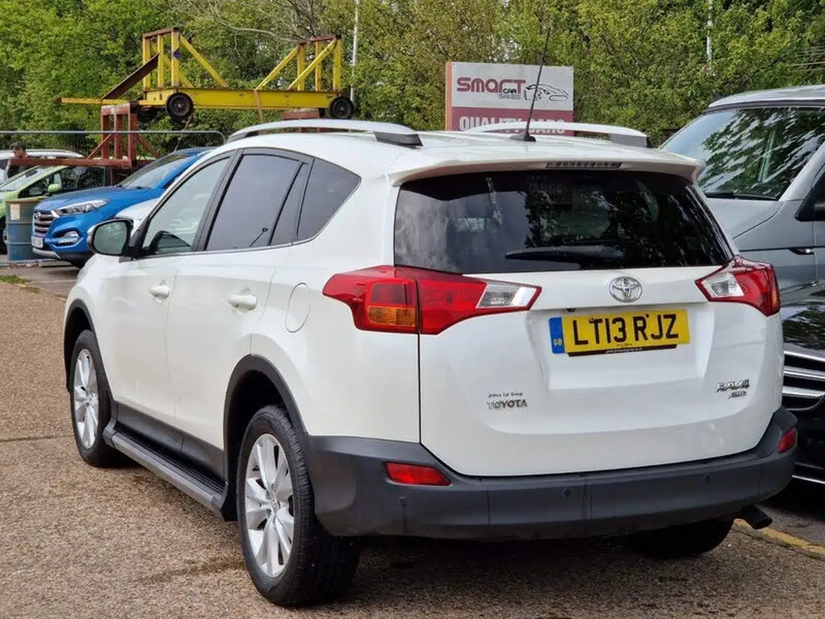 2013-toyota-rav4-22td-invincible-22d-cat-auto-big-5