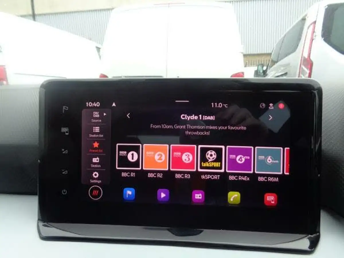 2022-seat-arona-10-tsi-se-technology-big-16