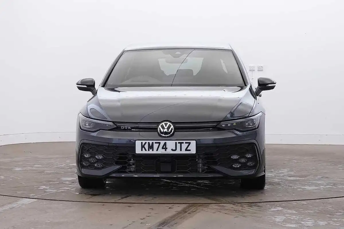 2024-volkswagen-golf-15-tsi-gte-big-7