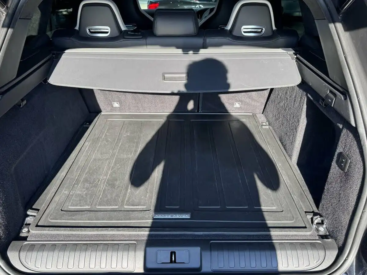 2020-land-rover-range-rover-sport-50-v8-p575-svr-awd-big-18
