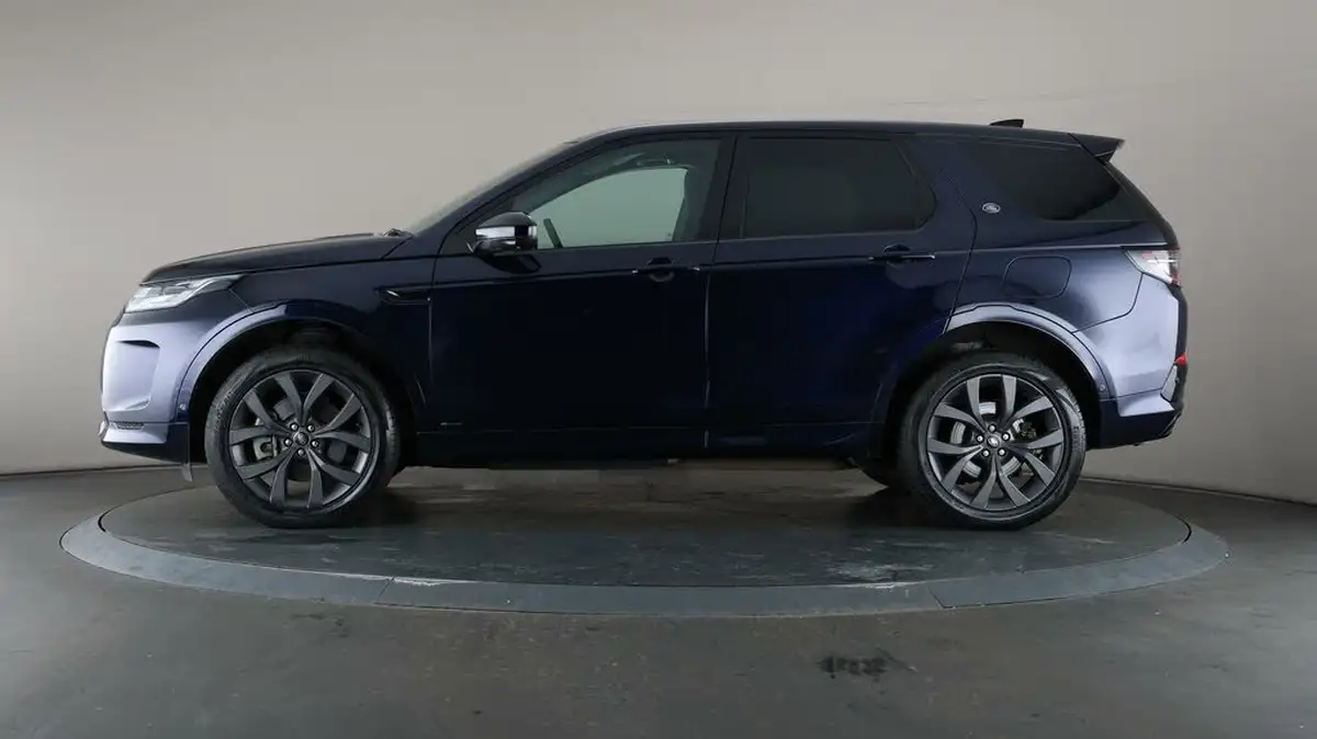 2021-land-rover-discovery-sport-15-p300e-r-dynamic-se-big-28