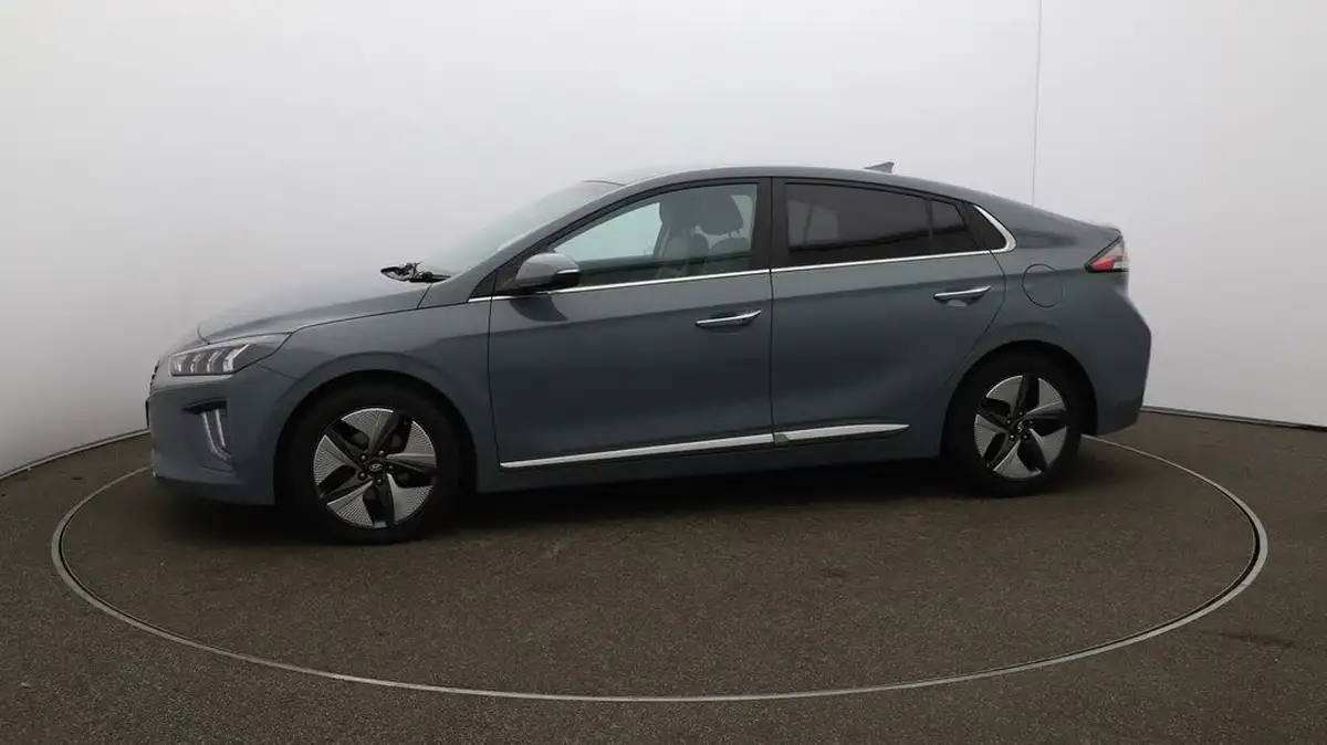 2021-hyundai-ioniq-16-gdi-premium-se-hybrid-big-57