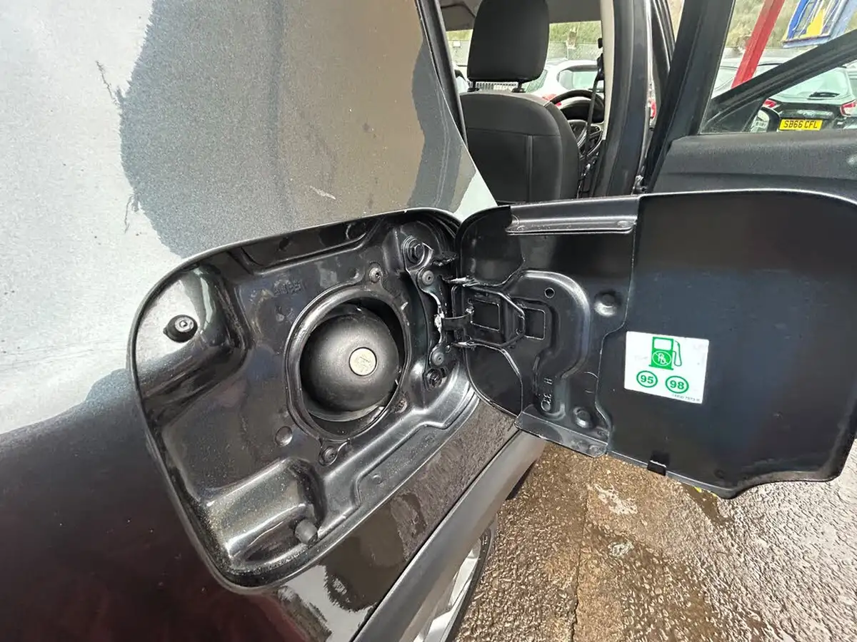 2018-dacia-sandero-stepway-09-tce-comfort-big-33