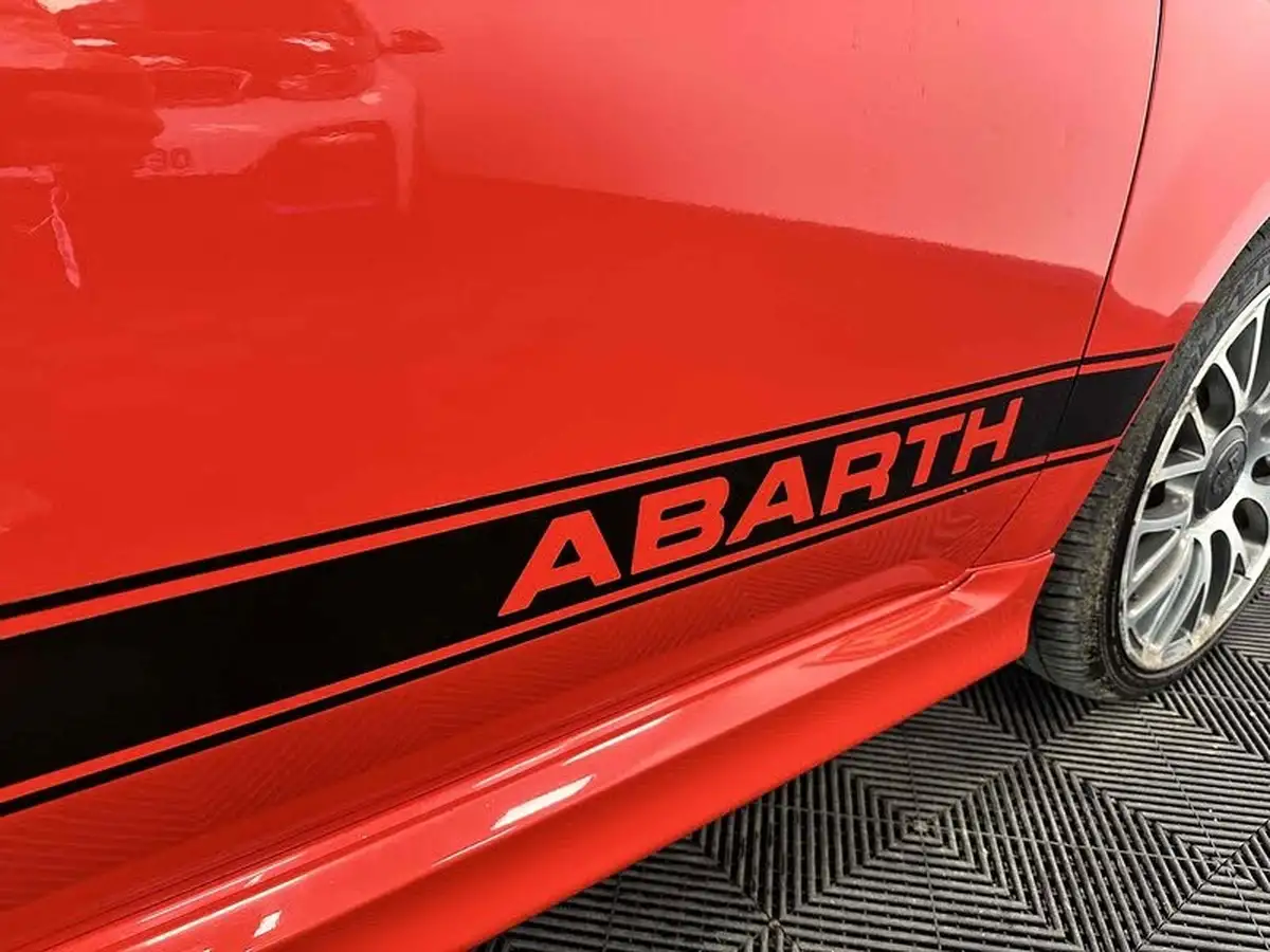 2016-abarth-595-14-tjet-big-32