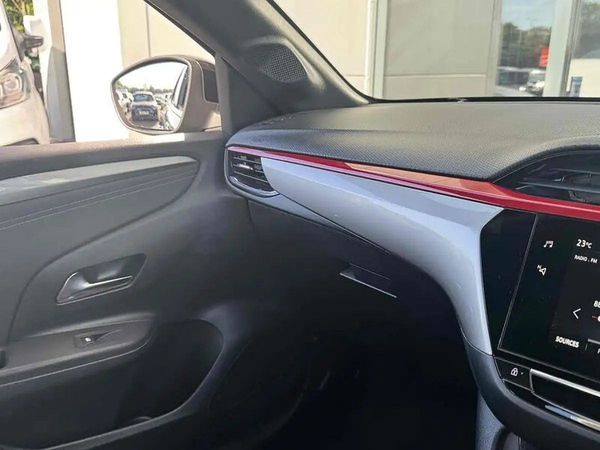 2022-vauxhall-corsa-12-turbo-sri-edition-100ps-big-31