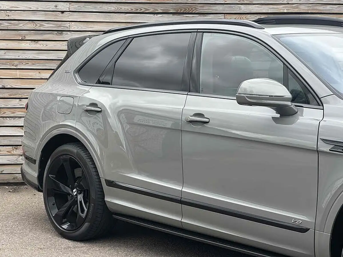 2020-bentley-bentayga-40-v8-550ps-big-8