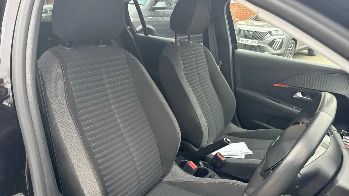 2023-peugeot-208-12-puretech-active-premium-75ps-big-41