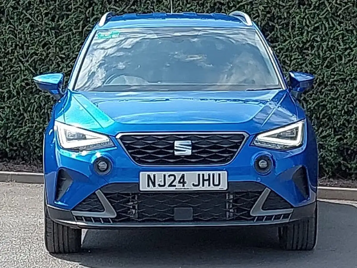 2024-seat-arona-10-tsi-fr-110ps-dsg-big-18