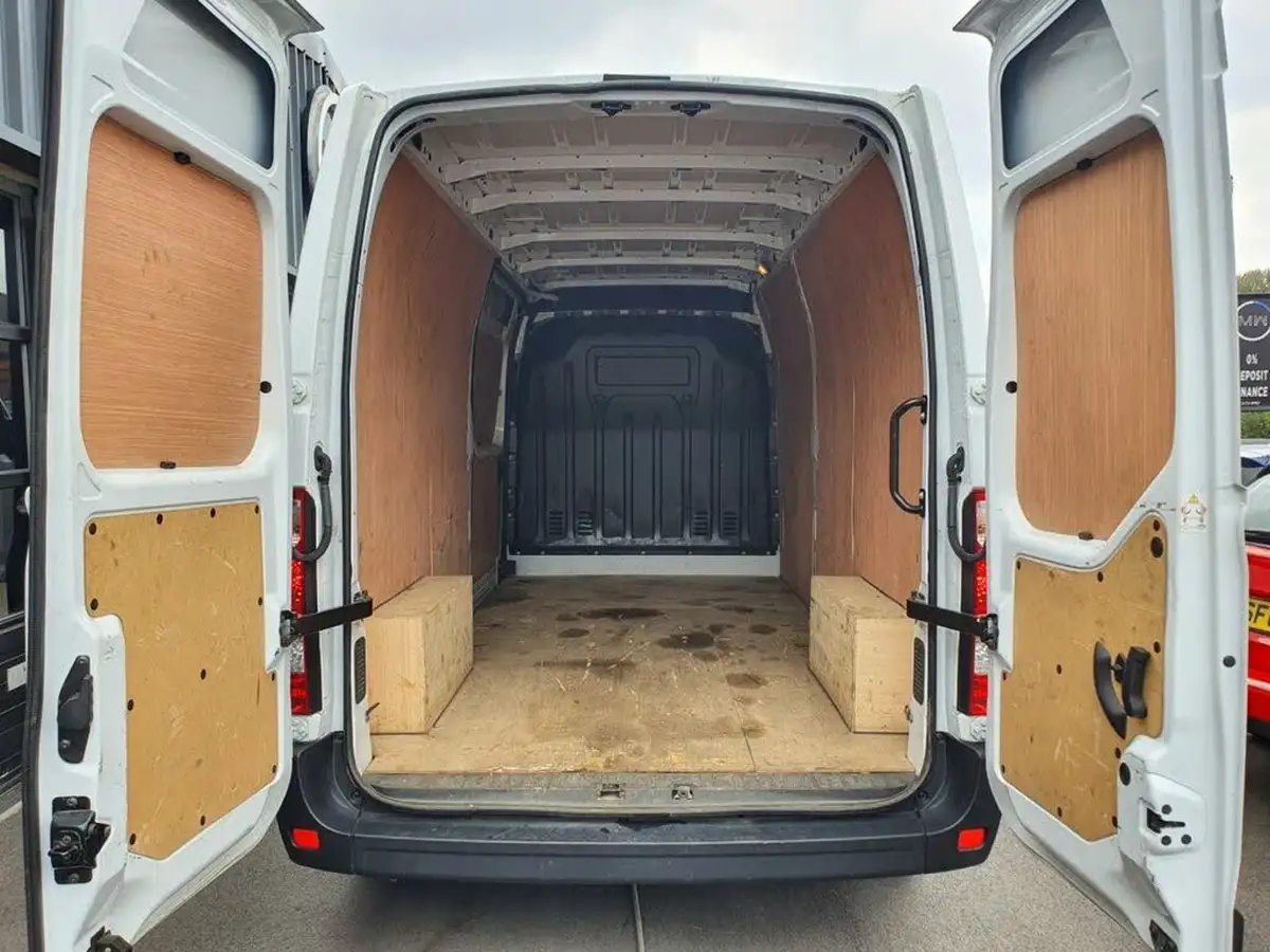 2022-renault-master-23dci-lm35-110-business-big-6