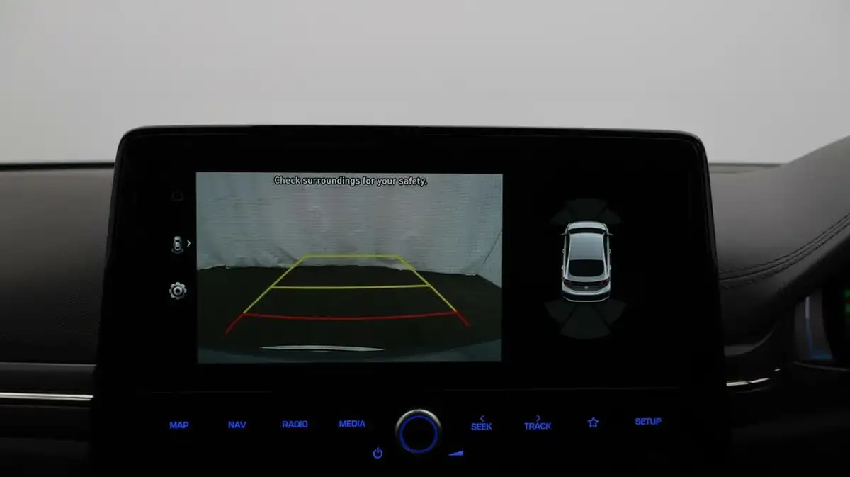 2022-hyundai-ioniq-e-premium-se-electric-big-23