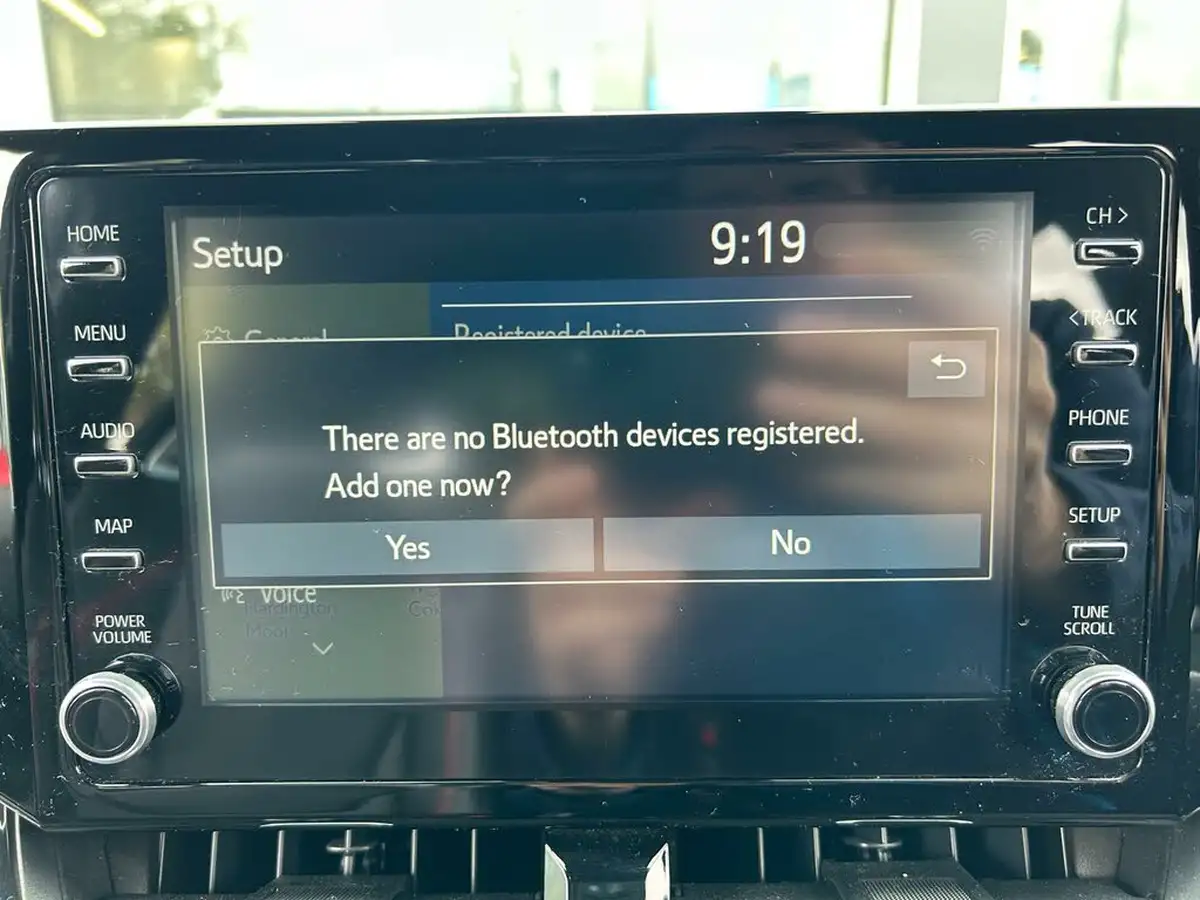 2019-toyota-corolla-18-vvt-i-excel-trk-hatchback-big-14
