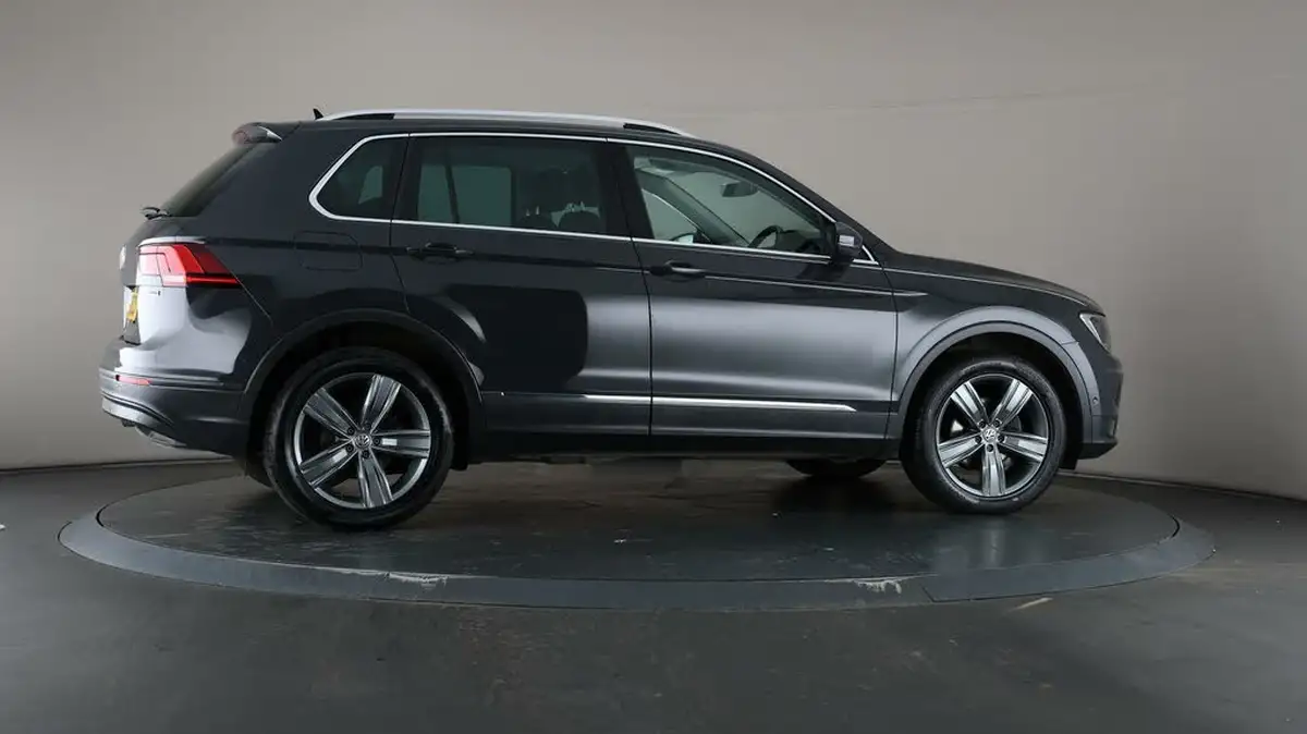 2019-volkswagen-tiguan-20tdi-match-150ps-4motion-dsg-big-55