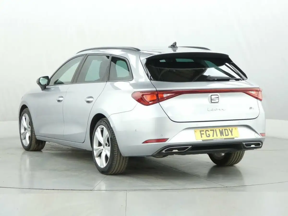 2022-seat-leon-15-tsi-evo-fr-130ps-estate-big-5