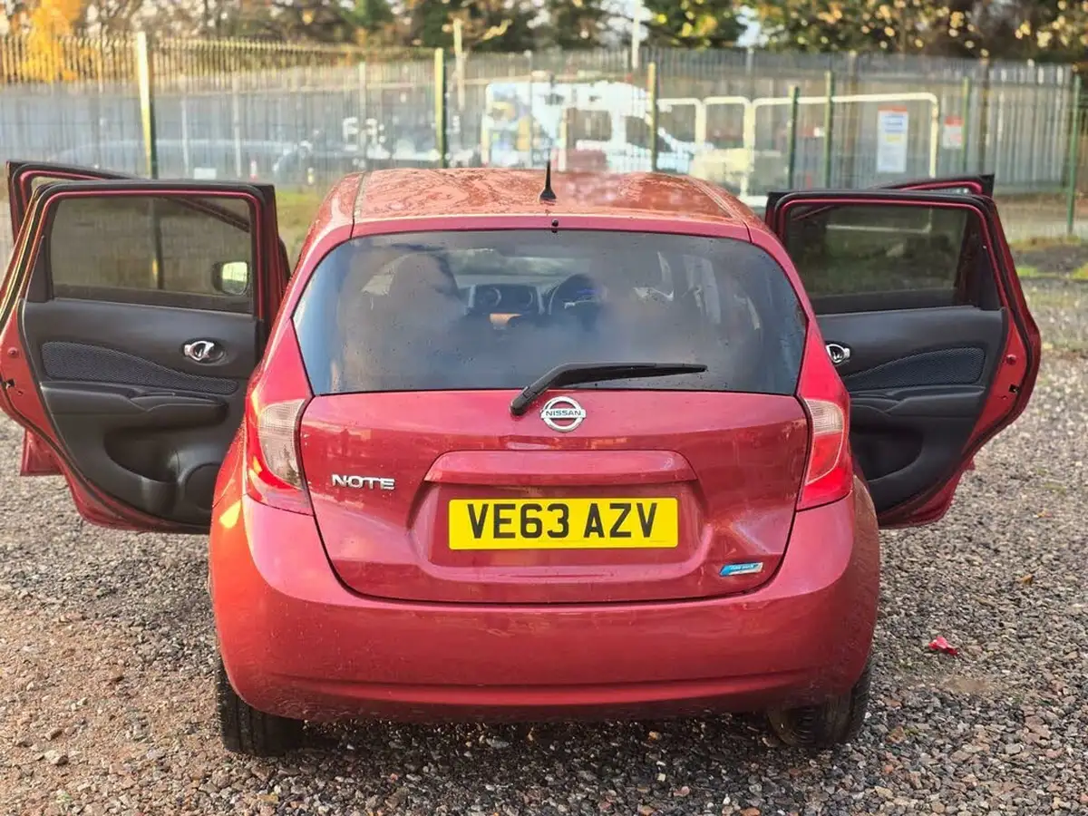 2013-nissan-note-12-acenta-premium-80ps-big-16