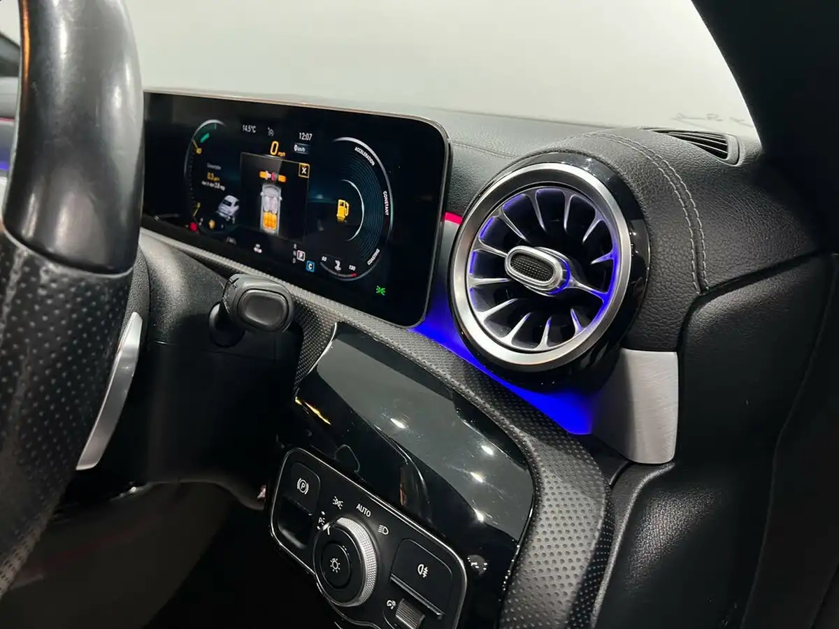 2019-mercedes-benz-cla-20-cla-220-amg-line-premium-coupe-4d-big-26